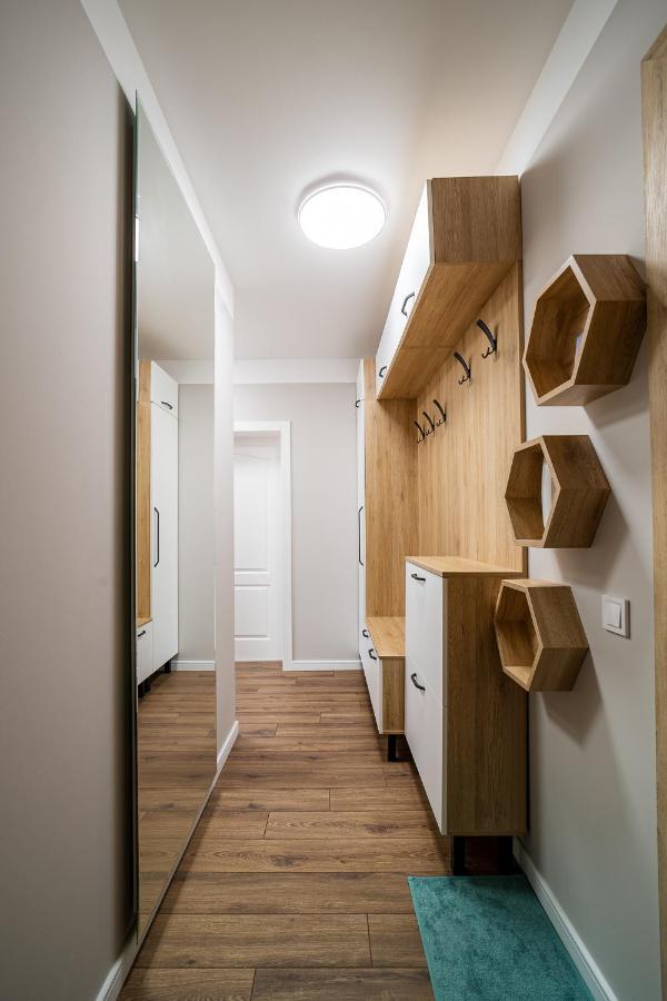 Sky Academic Apartment Varna Exterior photo