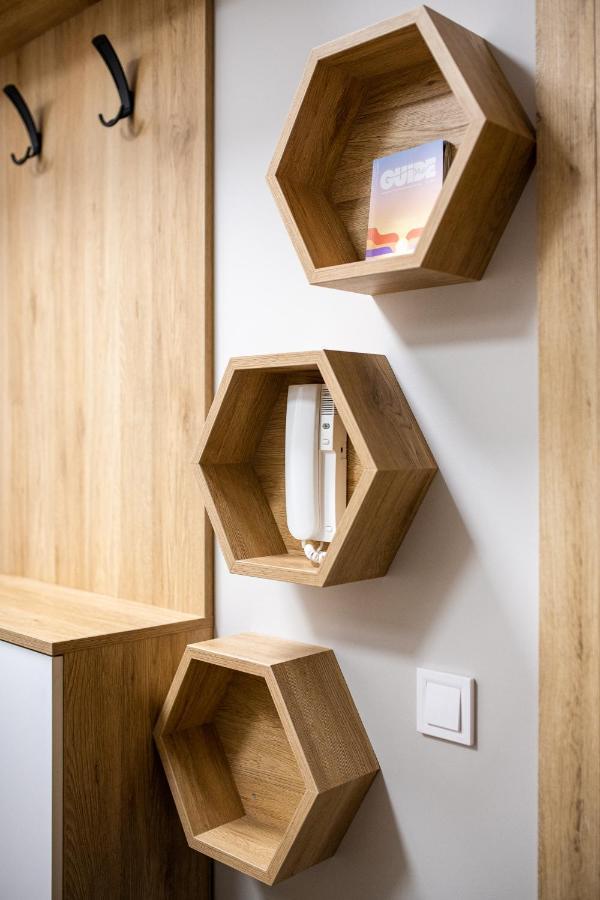 Sky Academic Apartment Varna Exterior photo